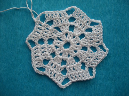 कैसे एक crochet साथ एक fishnet गर्मी बनियान टाई करने के लिए ग्रीष्मकालीन बनियान को क्रोकिंग करने पर मास्टर क्लास