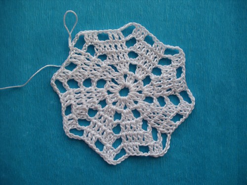 कैसे एक crochet साथ एक fishnet गर्मी बनियान टाई करने के लिए ग्रीष्मकालीन बनियान को क्रोकिंग करने पर मास्टर क्लास
