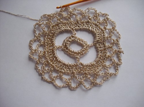 ग्रीष्मकालीन crochet के लिए ओपनवर्क बोलेरो