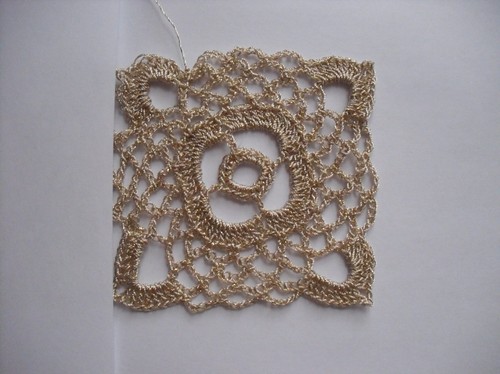 ग्रीष्मकालीन crochet के लिए ओपनवर्क बोलेरो
