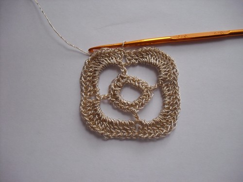ग्रीष्मकालीन crochet के लिए ओपनवर्क बोलेरो