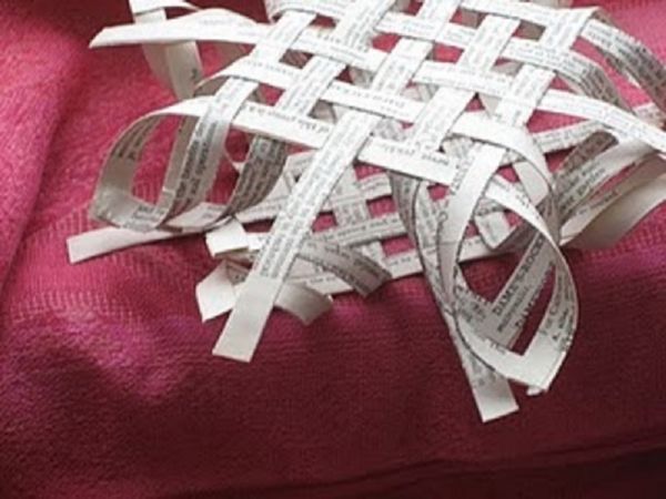 पेडीज़ के अपने स्वयं के हाथों से 2017 के नए साल के लिए सुंदर स्नोफ्लेक - चरणों में चित्र और फ़ोटो। ऑर्गेमी तकनीक में बड़ी बर्फ के टुकड़ों पर बच्चों के लिए मास्टर कक्षाएं