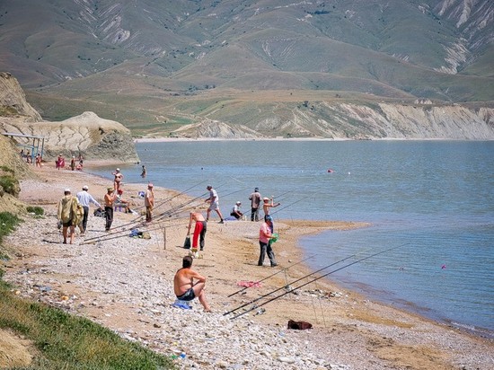 बड़े और छोटे मछली: Crimea में मछली पकड़ने के लिए सबसे अच्छी जगह