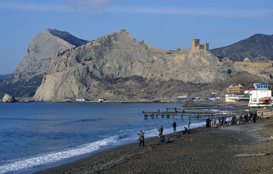 बड़े और छोटे मछली: Crimea में मछली पकड़ने के लिए सबसे अच्छी जगह