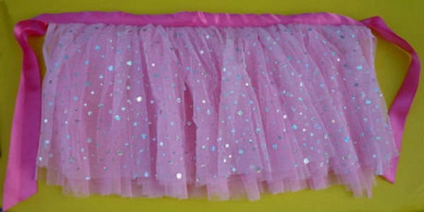 कैसे अपने हाथों से एक Tulle स्कर्ट बनाने के लिए