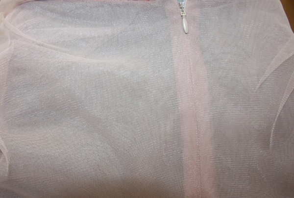 कैसे अपने हाथों से एक Tulle स्कर्ट बनाने के लिए