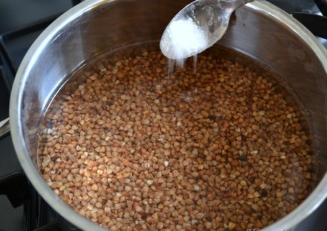 कैसे ठीक से बाल्टी पकाने के लिए