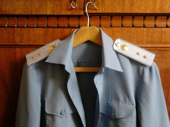 कैसे epaulettes सीवन: व्यावहारिक सुझाव
