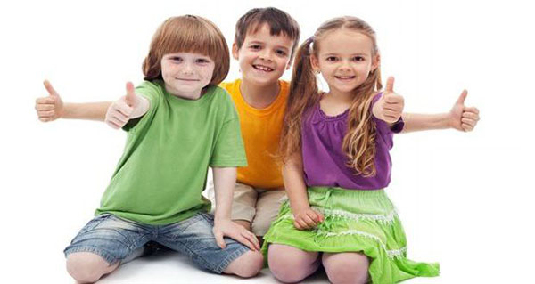 8 मार्च के लिए प्रतियोगिताएं