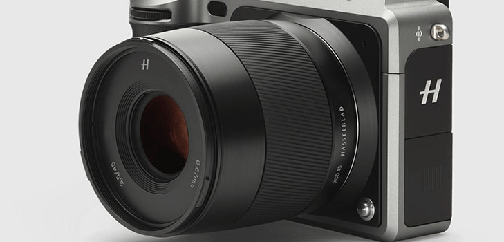 सबसे अच्छा बीच में पहला: कॉम्पैक्ट कैमरा Hasselblad X1D