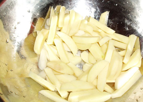 ओवन में चिकन को भुट्टे