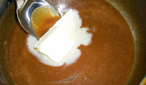 घर पर कारमेल करो