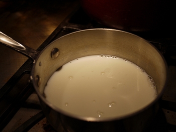 कैसे ईस्टर केक सेंकना करने के लिए
