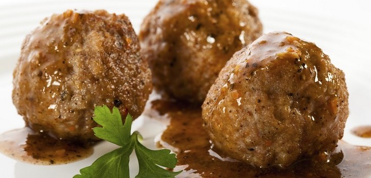 कैसे स्वादिष्ट meatballs पकाने के लिए