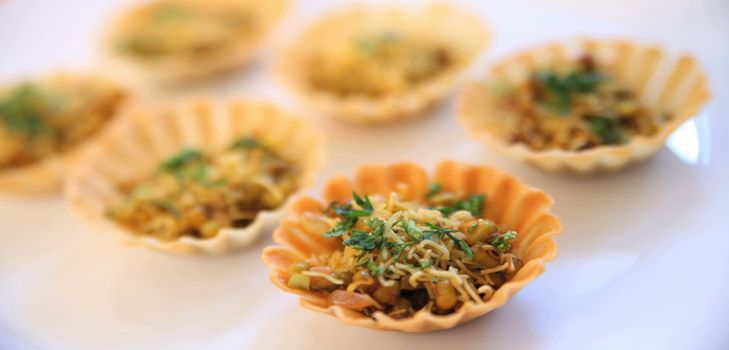 नए साल के लिए कैनपेस की व्यंजन