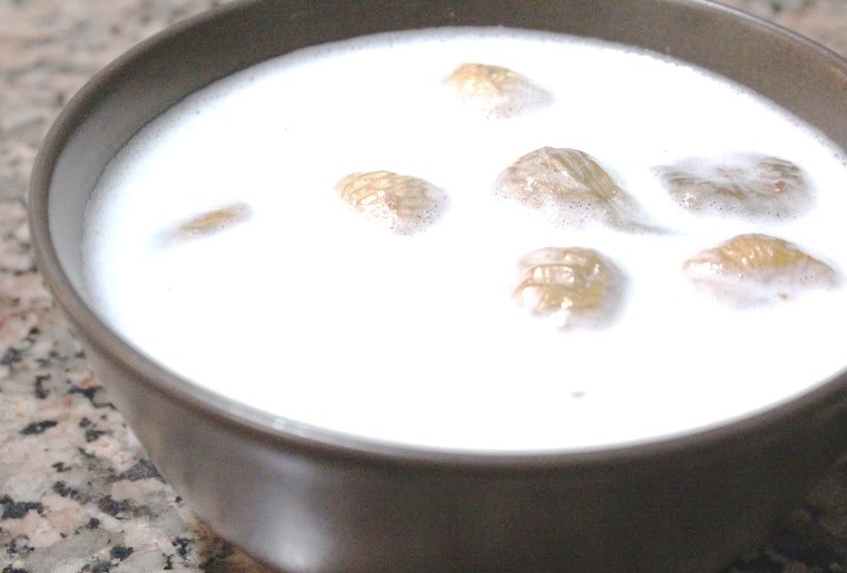 जल्दी से घर पर खांसी का इलाज करने के लिए, प्रभावी लोक उपचार